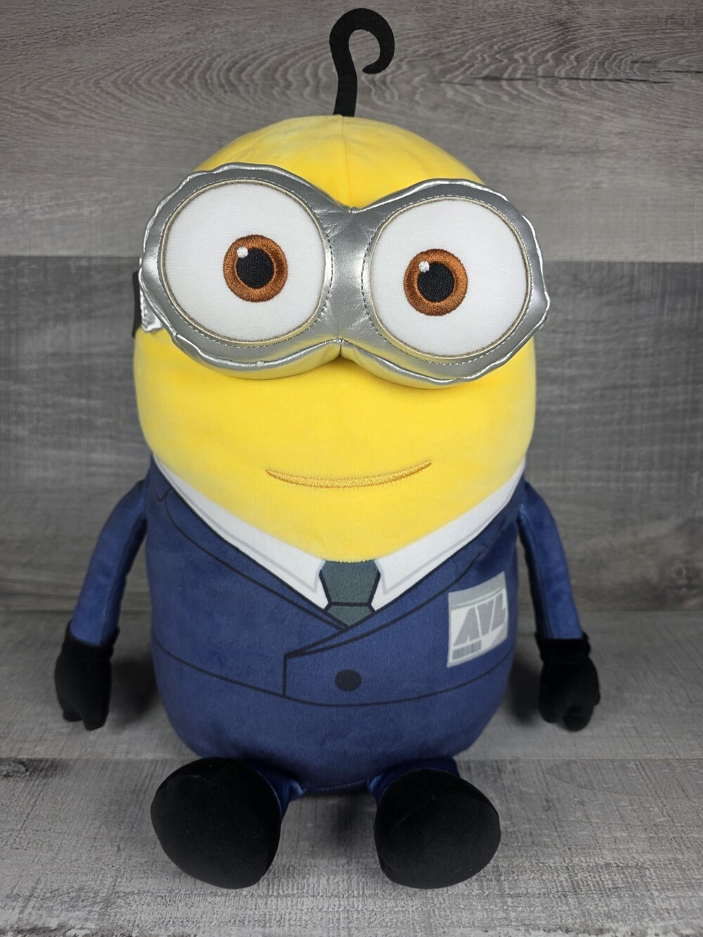 Despicable Me 4 Weighted Minion Plush Toy in Blue Suit Stuffed Animal Kids b282
